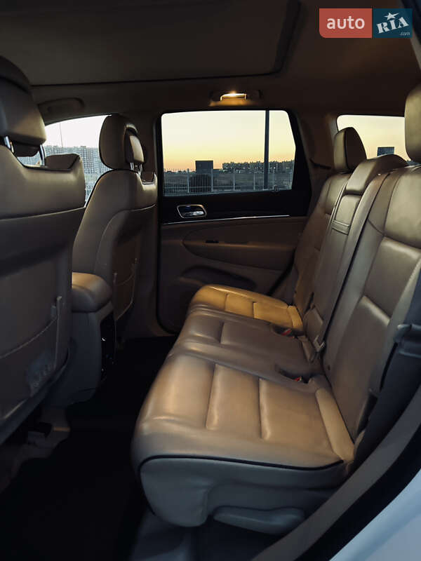 Внедорожник / Кроссовер Jeep Grand Cherokee 2014 в Одессе
