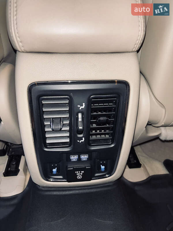 Внедорожник / Кроссовер Jeep Grand Cherokee 2014 в Одессе