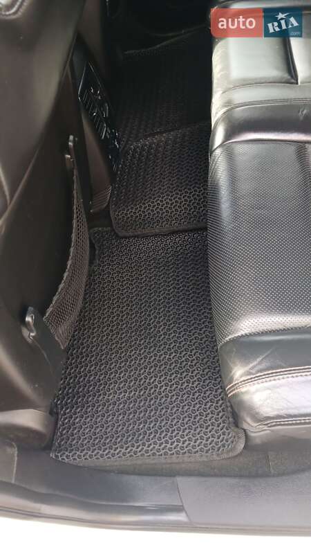 Внедорожник / Кроссовер Jeep Grand Cherokee 2015 в Полтаве