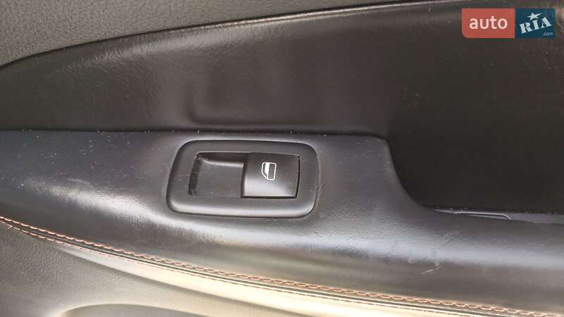 Внедорожник / Кроссовер Jeep Grand Cherokee 2015 в Полтаве