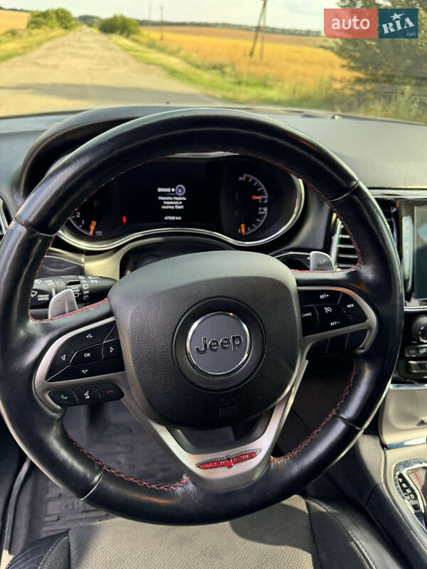 Внедорожник / Кроссовер Jeep Grand Cherokee 2020 в Киеве