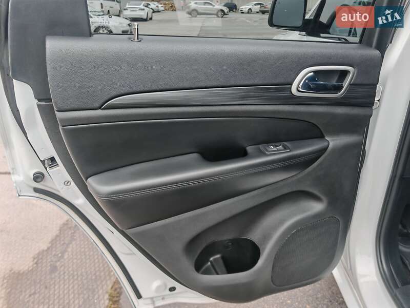 Внедорожник / Кроссовер Jeep Grand Cherokee 2018 в Харькове