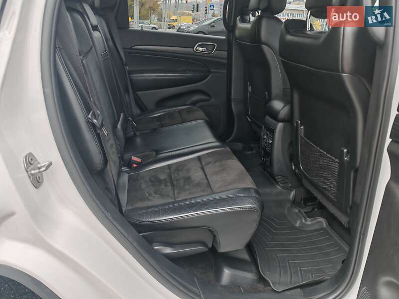 Внедорожник / Кроссовер Jeep Grand Cherokee 2018 в Харькове