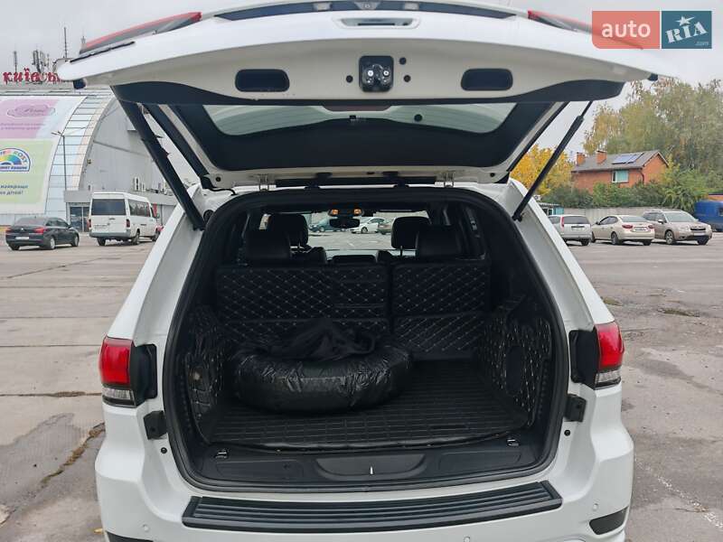 Внедорожник / Кроссовер Jeep Grand Cherokee 2018 в Харькове