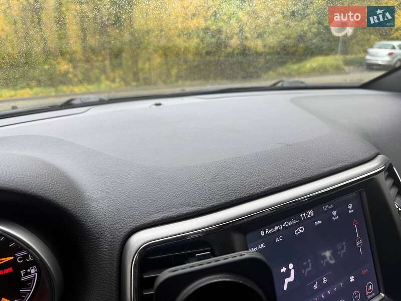 Внедорожник / Кроссовер Jeep Grand Cherokee 2017 в Виннице