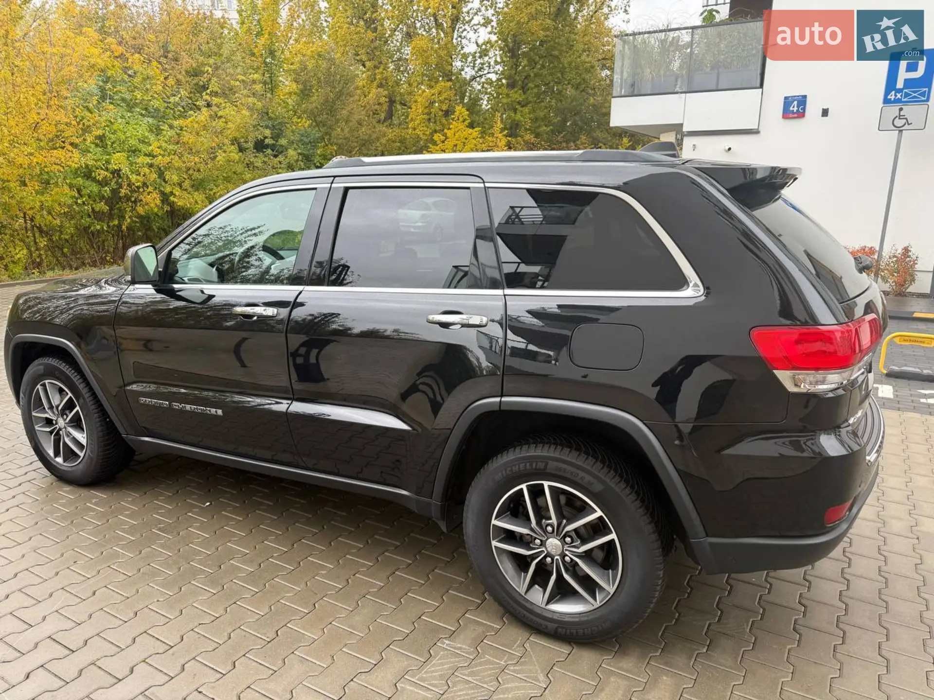 2017 Jeep Grand Cherokee - мініатюра 25