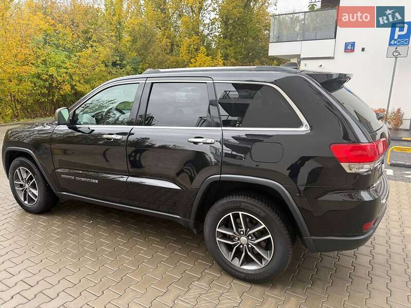 Внедорожник / Кроссовер Jeep Grand Cherokee 2017 в Виннице
