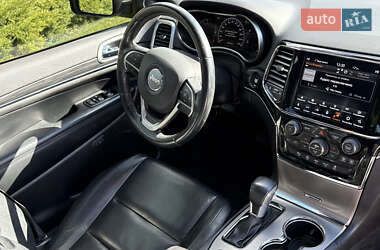 Внедорожник / Кроссовер Jeep Grand Cherokee 2021 в 