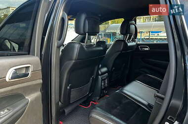 Позашляховик / Кросовер Jeep Grand Cherokee 2017 в  фото 15 Позашляховик / Кросовер Jeep Grand Cherokee 2017 в