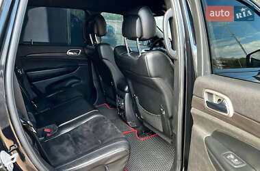 Позашляховик / Кросовер Jeep Grand Cherokee 2017 в  фото 21 Позашляховик / Кросовер Jeep Grand Cherokee 2017 в
