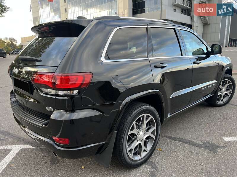 Внедорожник / Кроссовер Jeep Grand Cherokee 2021 в Киеве фото 7 Внедорожник / Кроссовер Jeep Grand Cherokee 2021 в Киеве