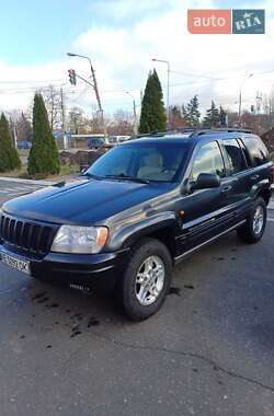 Внедорожник / Кроссовер Jeep Grand Cherokee 2000 в 