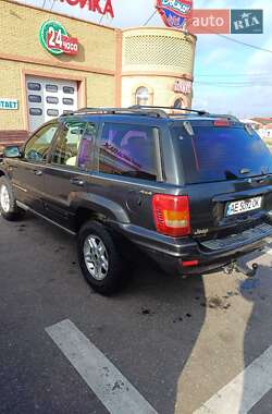 Внедорожник / Кроссовер Jeep Grand Cherokee 2000 в 