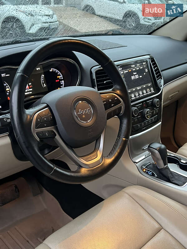Внедорожник / Кроссовер Jeep Grand Cherokee 2021 в Одессе