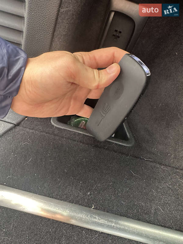 Внедорожник / Кроссовер Jeep Grand Cherokee 2016 в Львове фото 18 Внедорожник / Кроссовер Jeep Grand Cherokee 2016 в Львове