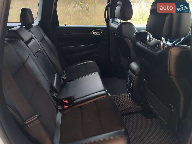 Внедорожник / Кроссовер Jeep Grand Cherokee 2019 в Виннице