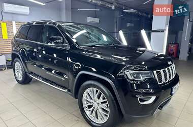 Позашляховик / Кросовер Jeep Grand Cherokee 2017 в Києві