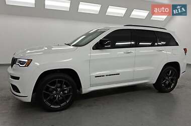 Внедорожник / Кроссовер Jeep Grand Cherokee 2019 в 