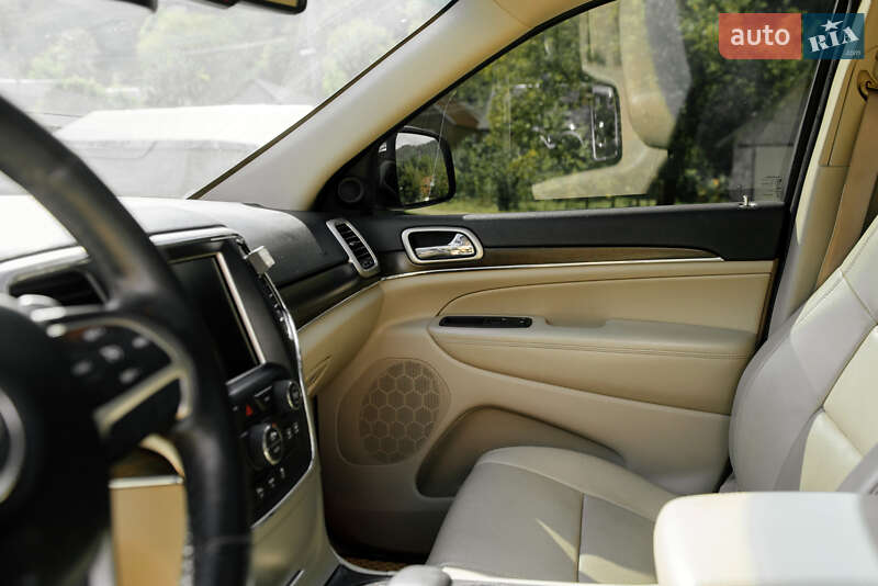 Внедорожник / Кроссовер Jeep Grand Cherokee 2013 в Тячеве фото 57 Внедорожник / Кроссовер Jeep Grand Cherokee 2013 в Тячеве