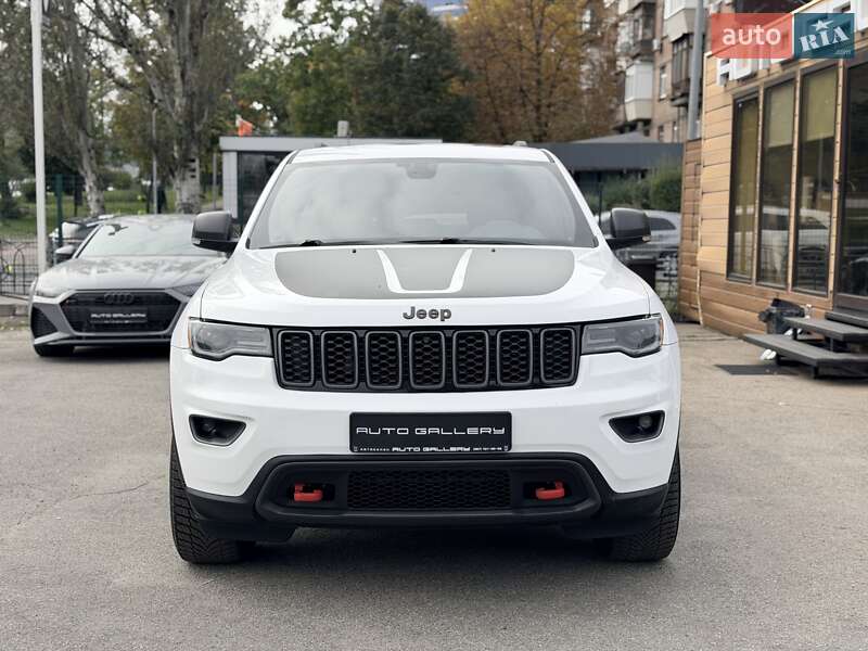 Внедорожник / Кроссовер Jeep Grand Cherokee 2018 в Киеве фото 3 Внедорожник / Кроссовер Jeep Grand Cherokee 2018 в Киеве