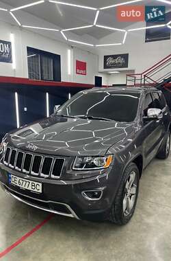 Внедорожник / Кроссовер Jeep Grand Cherokee 2015 в 