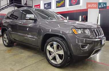 Внедорожник / Кроссовер Jeep Grand Cherokee 2015 в 