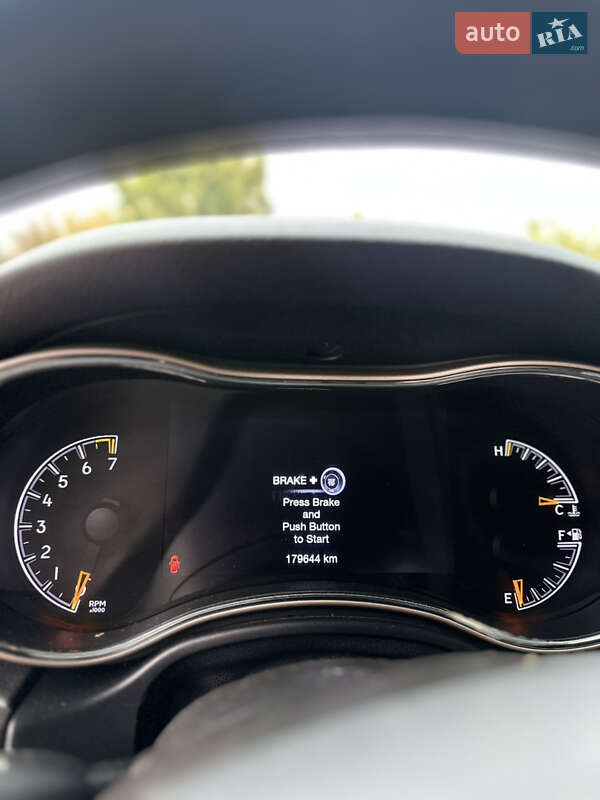 Внедорожник / Кроссовер Jeep Grand Cherokee 2017 в Сумах фото 17 Внедорожник / Кроссовер Jeep Grand Cherokee 2017 в Сумах