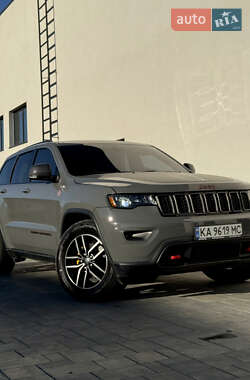 Позашляховик / Кросовер Jeep Grand Cherokee 2020 в  фото 6 Позашляховик / Кросовер Jeep Grand Cherokee 2020 в