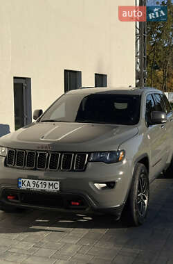 Позашляховик / Кросовер Jeep Grand Cherokee 2020 в  фото 12 Позашляховик / Кросовер Jeep Grand Cherokee 2020 в