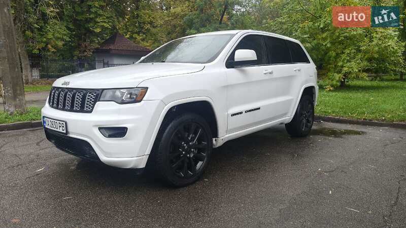 Внедорожник / Кроссовер Jeep Grand Cherokee 2019 в Киеве фото 6 Внедорожник / Кроссовер Jeep Grand Cherokee 2019 в Киеве