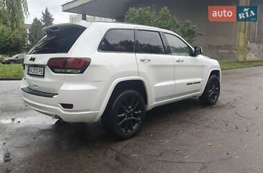 Позашляховик / Кросовер Jeep Grand Cherokee 2019 в  фото 11 Позашляховик / Кросовер Jeep Grand Cherokee 2019 в