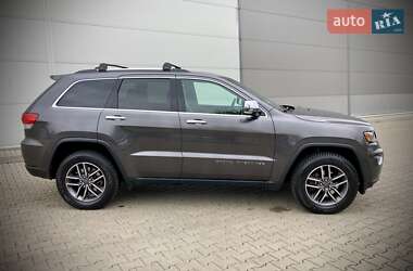 Внедорожник / Кроссовер Jeep Grand Cherokee 2019 в 