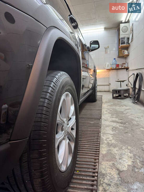 Внедорожник / Кроссовер Jeep Grand Cherokee 2021 в Киеве фото 26 Внедорожник / Кроссовер Jeep Grand Cherokee 2021 в Киеве