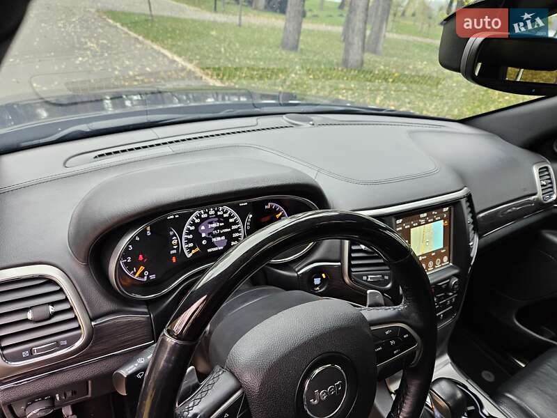 Внедорожник / Кроссовер Jeep Grand Cherokee 2018 в Киеве
