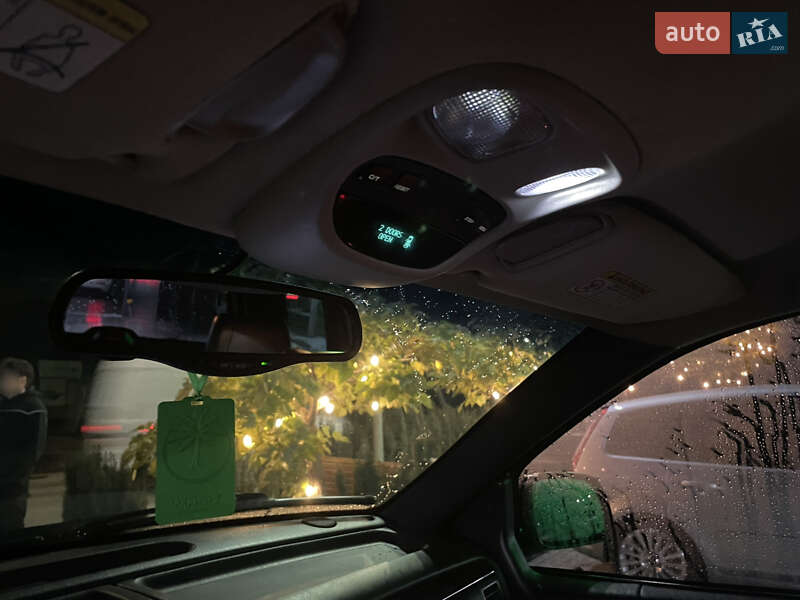 Внедорожник / Кроссовер Jeep Grand Cherokee 2000 в Черновцах