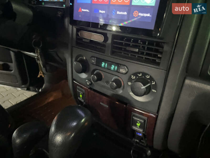 Внедорожник / Кроссовер Jeep Grand Cherokee 2000 в Черновцах