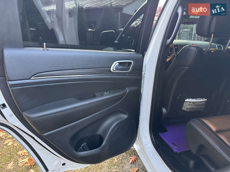 Позашляховик / Кросовер Jeep Grand Cherokee 2022 в Дрогобичі