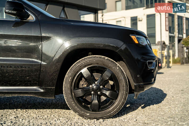 Внедорожник / Кроссовер Jeep Grand Cherokee 2016 в Черновцах фото 16 Внедорожник / Кроссовер Jeep Grand Cherokee 2016 в Черновцах