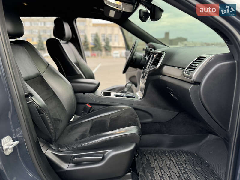 Внедорожник / Кроссовер Jeep Grand Cherokee 2017 в Харькове фото 35 Внедорожник / Кроссовер Jeep Grand Cherokee 2017 в Харькове