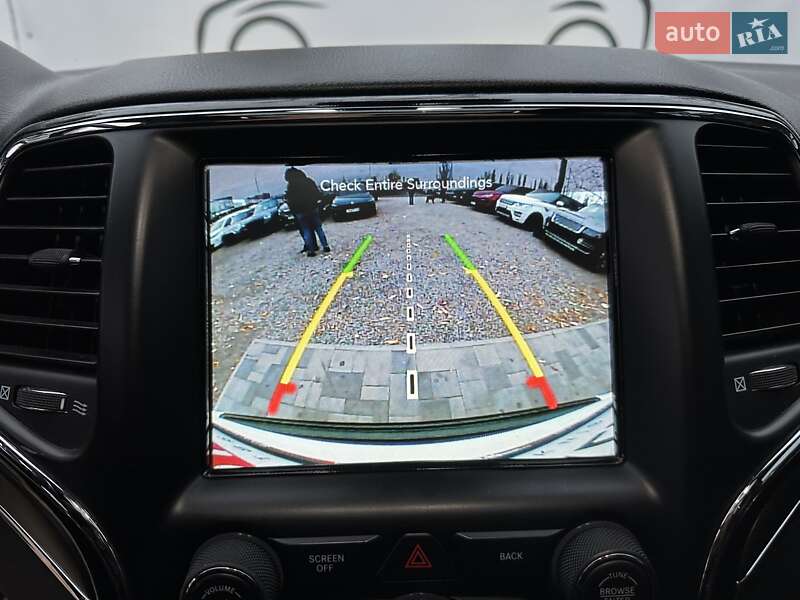 Внедорожник / Кроссовер Jeep Grand Cherokee 2017 в Киеве