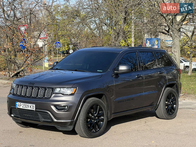 Внедорожник / Кроссовер Jeep Grand Cherokee 2018 в Броварах