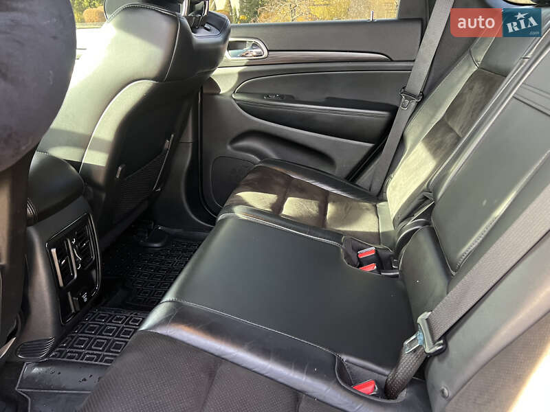 Внедорожник / Кроссовер Jeep Grand Cherokee 2018 в Броварах