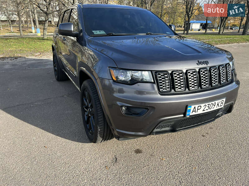 Внедорожник / Кроссовер Jeep Grand Cherokee 2018 в Броварах
