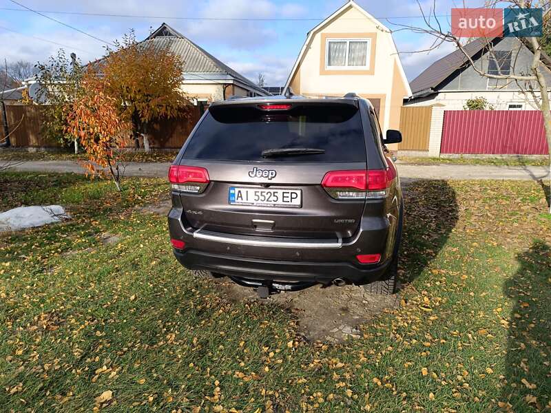 Внедорожник / Кроссовер Jeep Grand Cherokee 2016 в Яготине