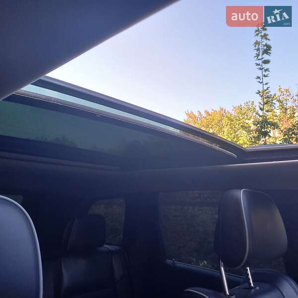 Внедорожник / Кроссовер Jeep Grand Cherokee 2011 в Львове