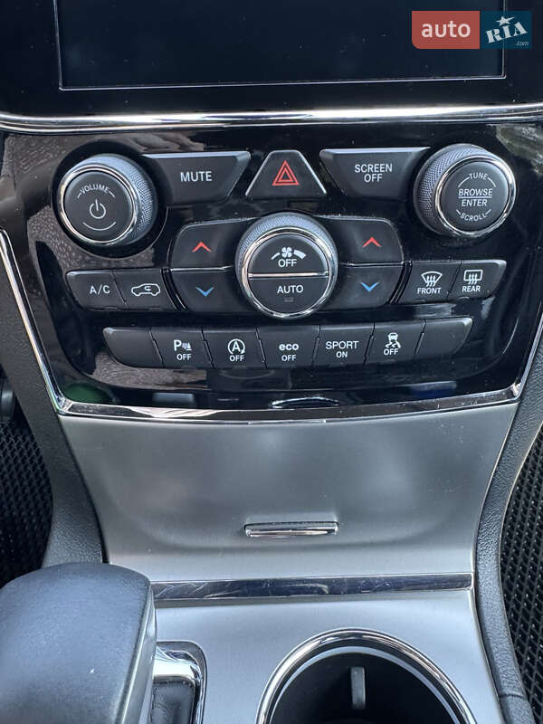 Внедорожник / Кроссовер Jeep Grand Cherokee 2019 в Виннице