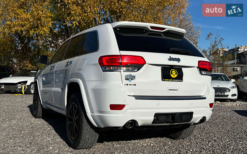 Внедорожник / Кроссовер Jeep Grand Cherokee 2015 в Львове