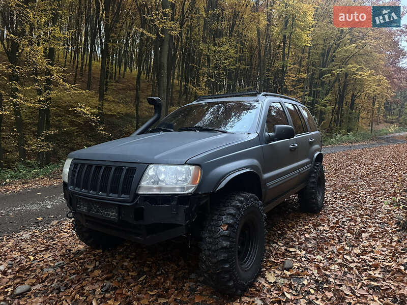 Внедорожник / Кроссовер Jeep Grand Cherokee 2004 в Хусте