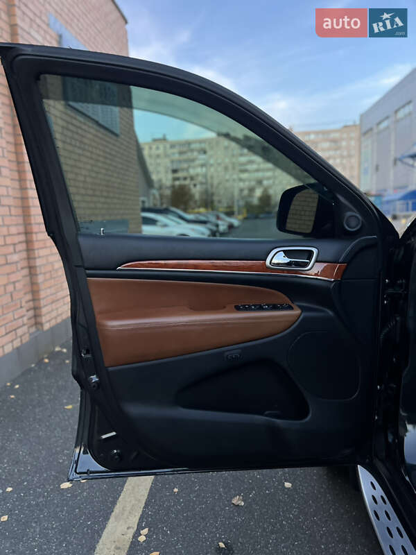 Внедорожник / Кроссовер Jeep Grand Cherokee 2011 в Киеве фото 19 Внедорожник / Кроссовер Jeep Grand Cherokee 2011 в Киеве