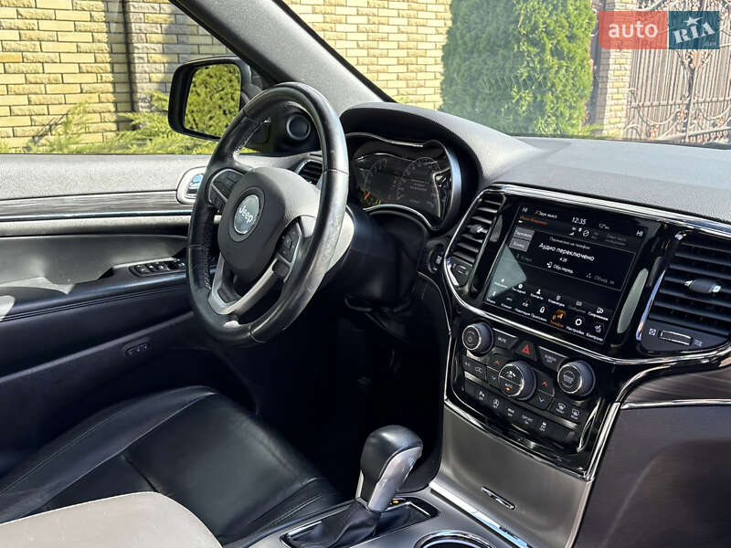 Внедорожник / Кроссовер Jeep Grand Cherokee 2021 в Киеве фото 10 Внедорожник / Кроссовер Jeep Grand Cherokee 2021 в Киеве